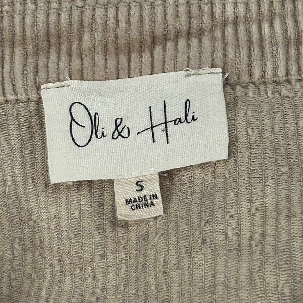 Oli & Hali NWOT washed flannel ruffle hem top - Picture 8 of 8